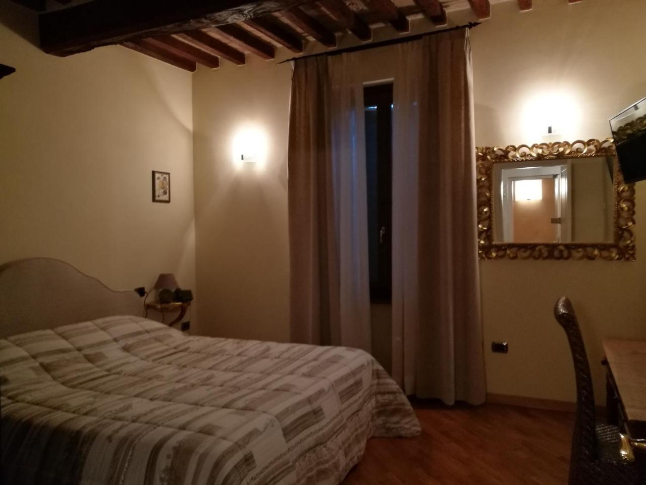 Agriturismo Corte Palazzo Marcaria Bagian luar foto