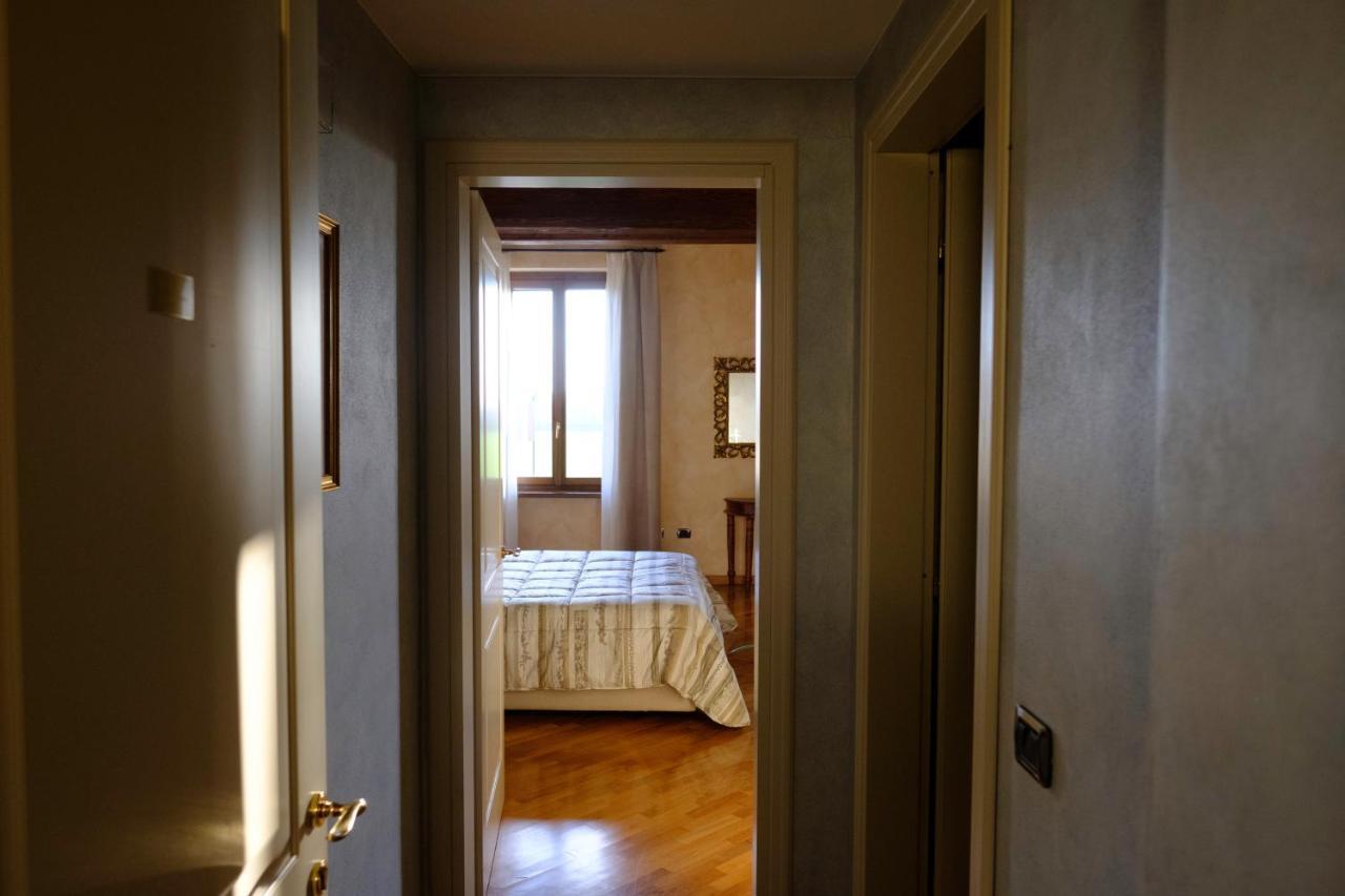 Agriturismo Corte Palazzo Marcaria Bagian luar foto